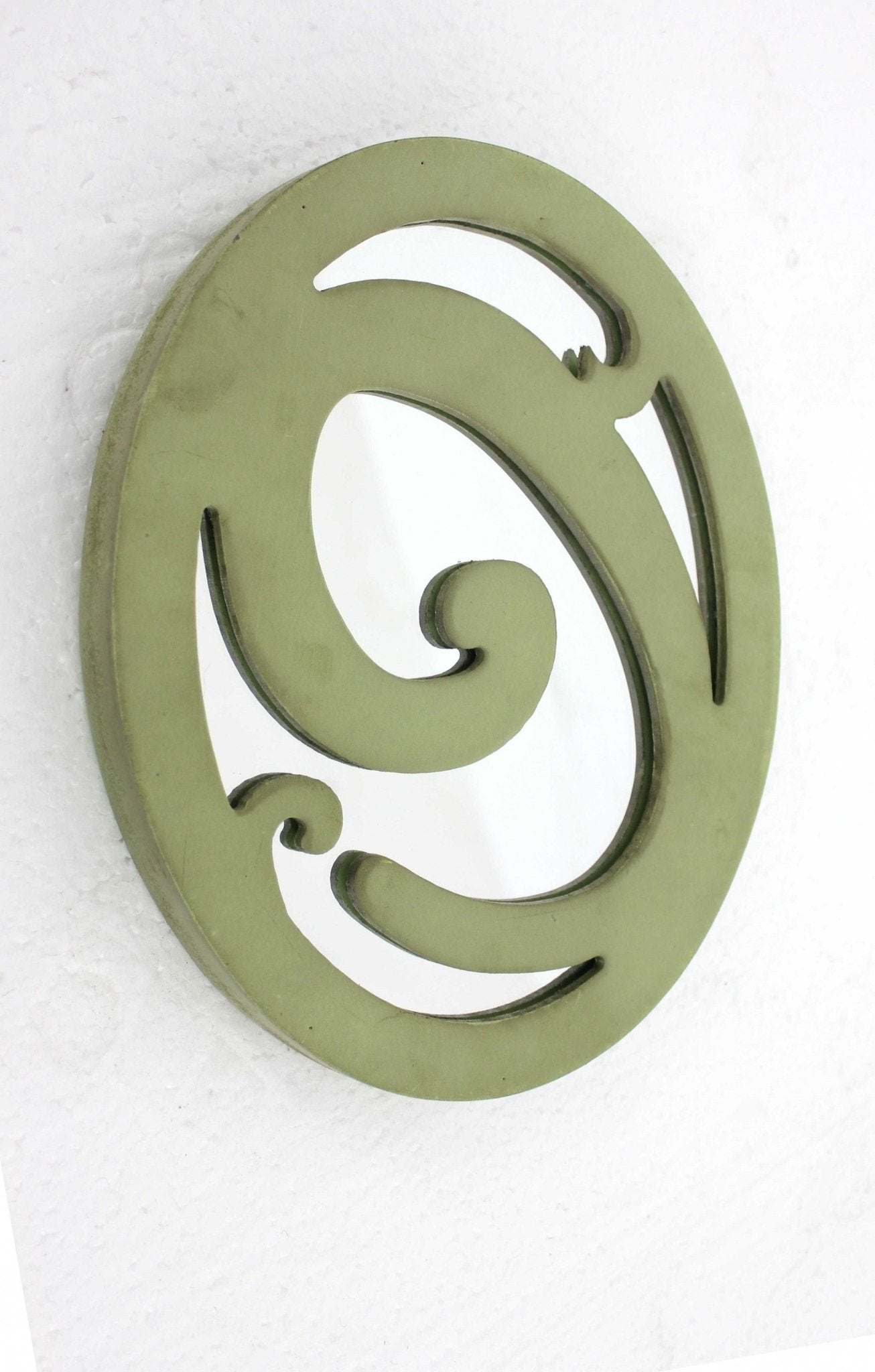 Cottage Style Letter D Wood Wall Decor | 8