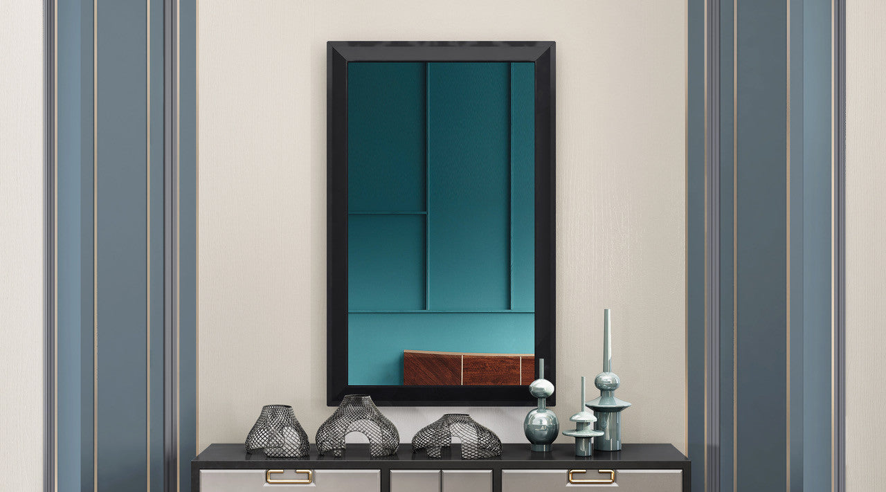 Black Rectangle Accent Wall Mirror | 32