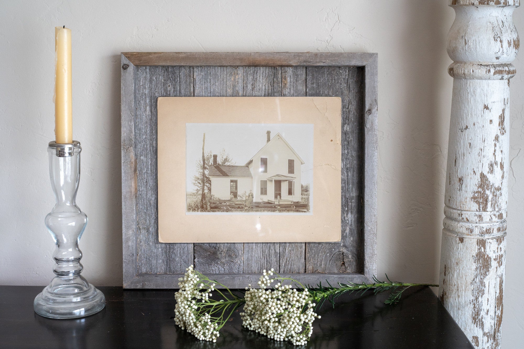 Rustic Weathered Gray Wood Picture Frame With Plexiglass Holder | 8.5