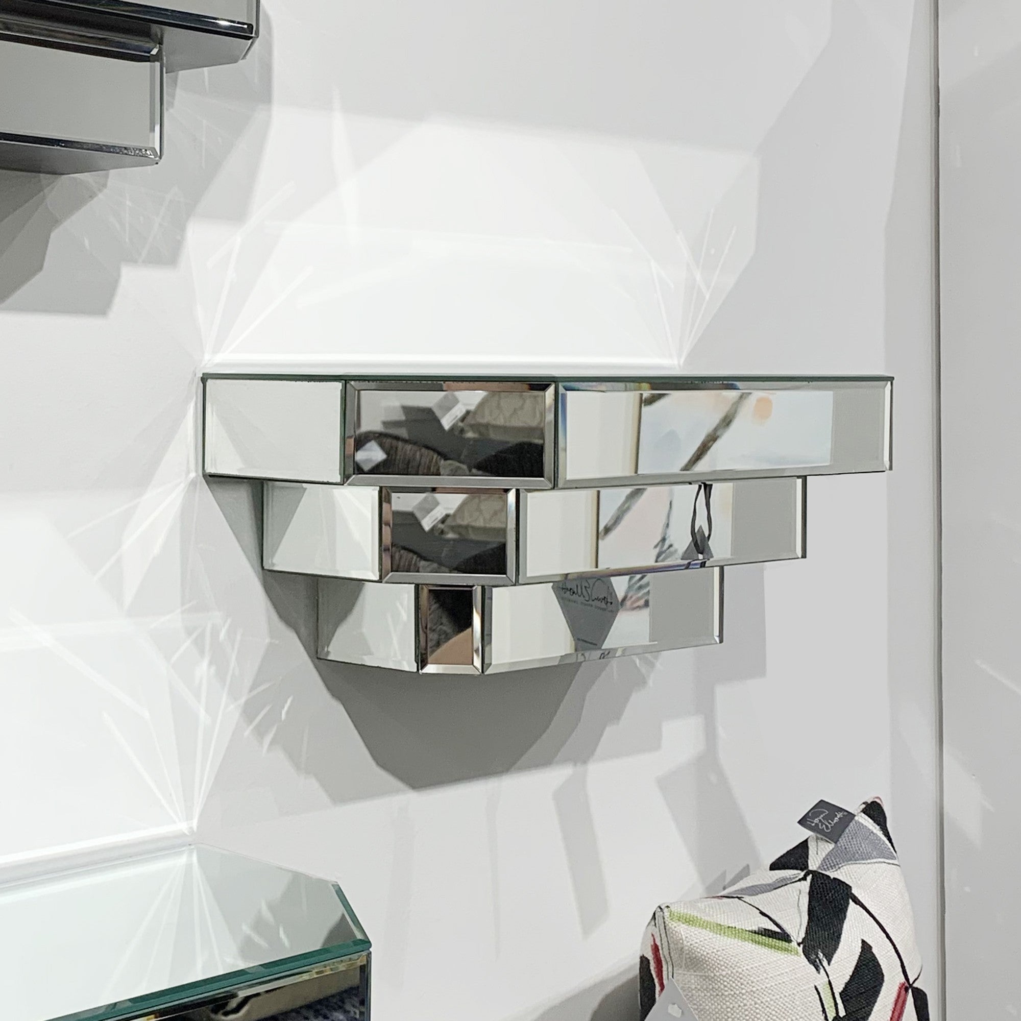 Contemporary Floating Mirrored Glass Stepped Shelf | 6