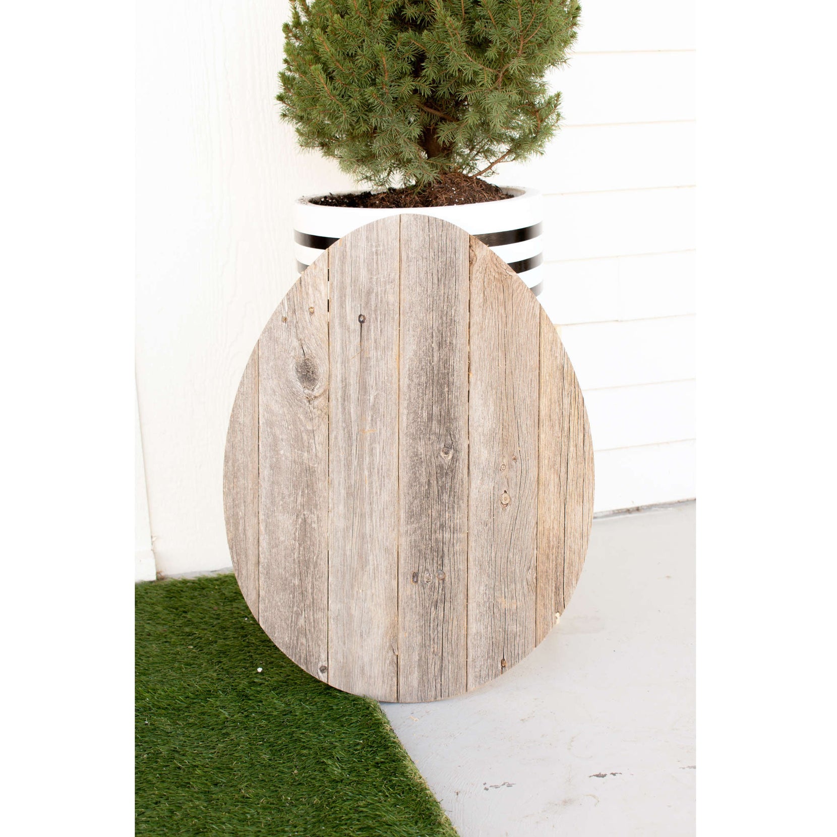 Rustic Farmhouse Gray Wooden Large Egg | 14