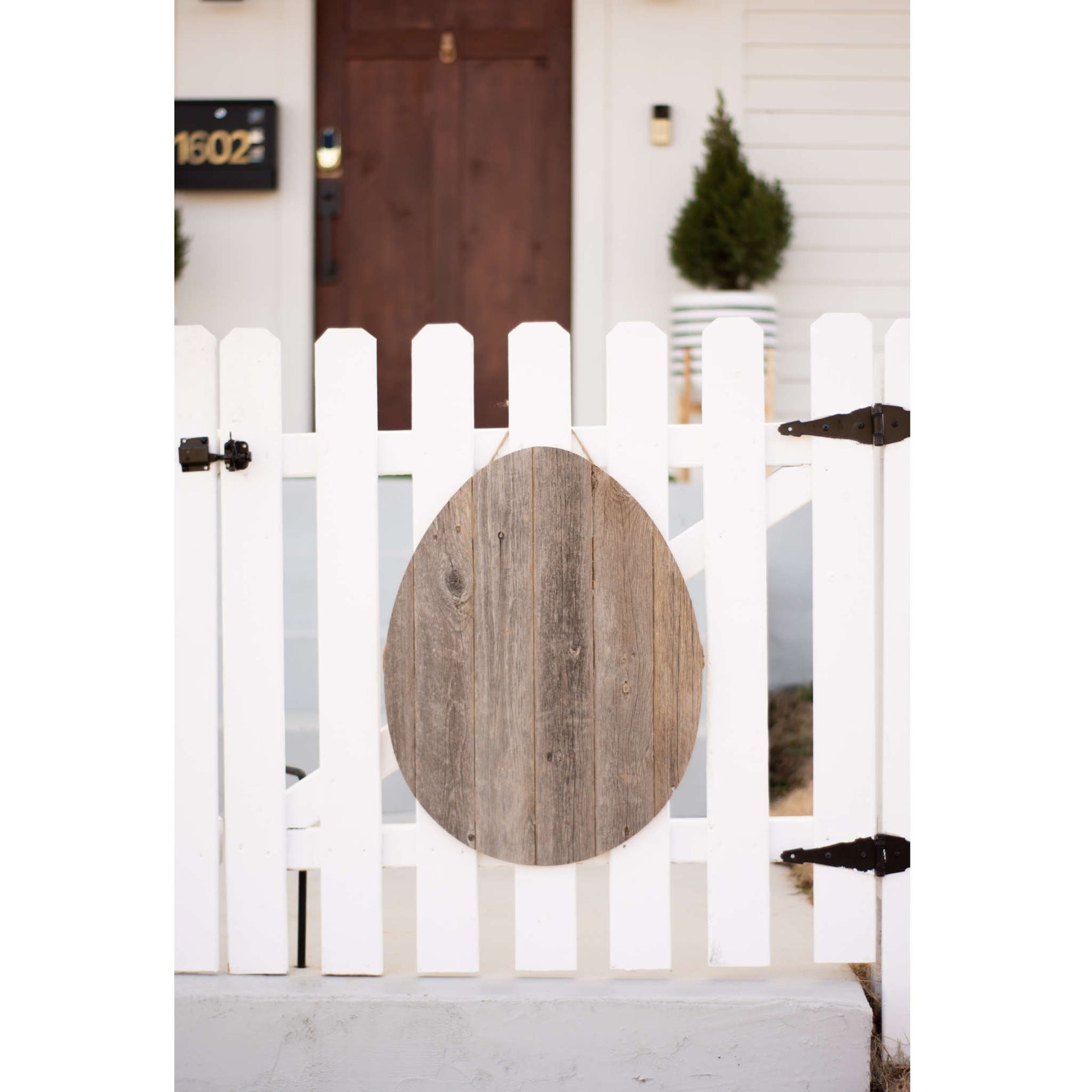 Rustic Farmhouse Gray Wooden Large Egg | 14